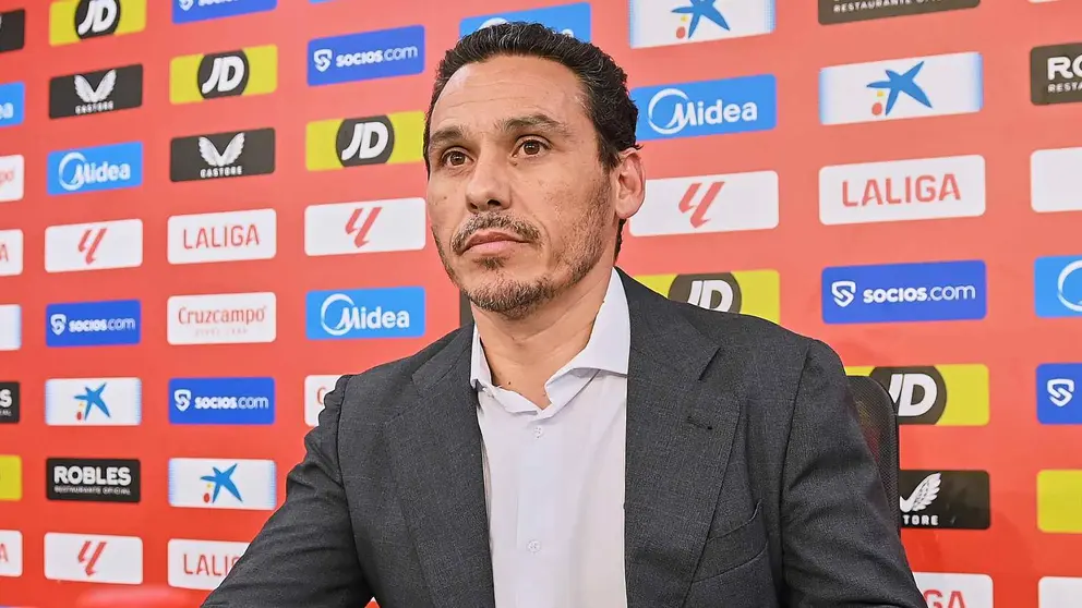 Del Nido Carrasco, presidente del Sevilla FC, en rueda de prensa | Salvador L&oacute;pez Medina para El MIRA