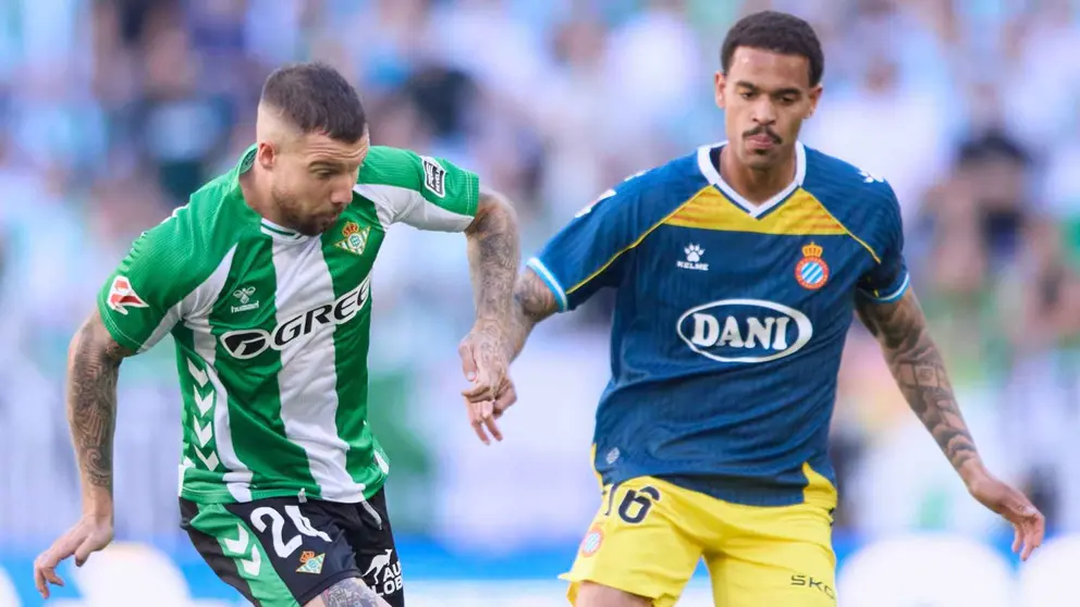 Aitor Ruibal en el Real Betis - Espanyol | @RealBetis