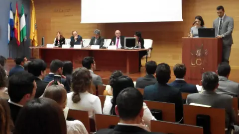 Graducai&oacute;n M&aacute;ster Abogac&iacute;a