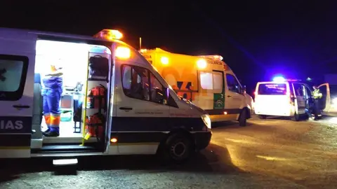 Tres heridos leves en la carretera de El Portal tras saltarse un STOP