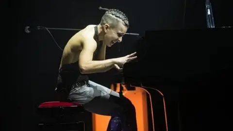 La cantante Clara Peya.