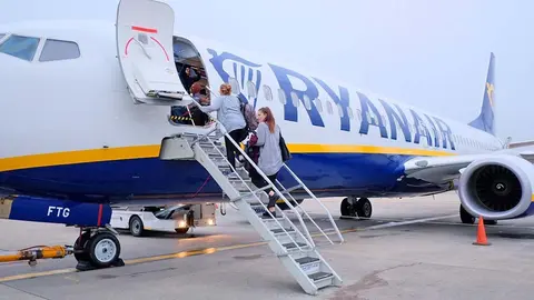 Un avi&oacute;n de Ryanair
