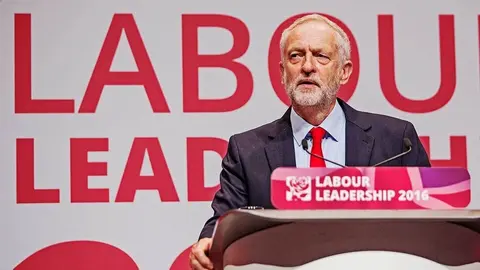 Jeremy Corbyn (Archivo)