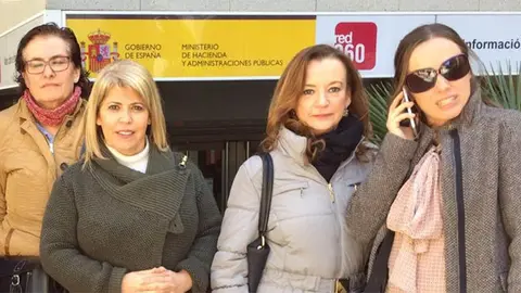 De izquierda a derecha: Milagros Abascal, Mamen S&aacute;nchez, Alcaldesa de Jerez (PSOE), Milagros P&eacute;rez y Laura Alvarez, primera teniente de alcalde
