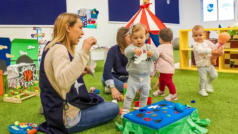 Clase pr&aacute;ctica de Instituto MEDAC, del 'FP en Educaci&oacute;n Infantil'