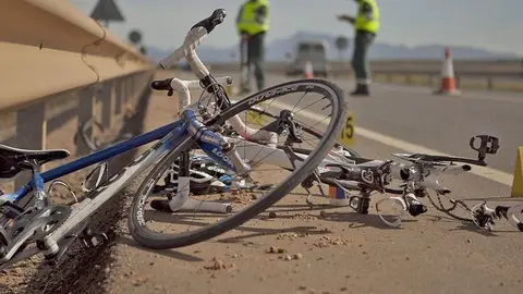 Accidente de bicicleta en una foto de archivo