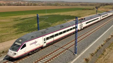 Un tren en una foto de archivo