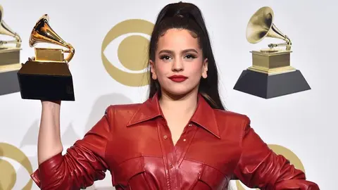 Rosal&iacute;a en los premios Latin Grammy
