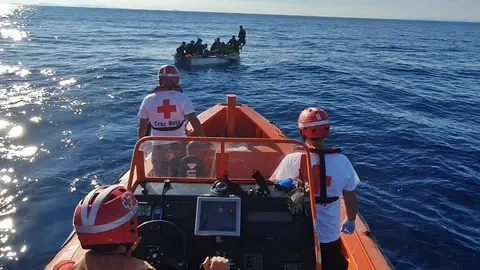 La patera ha sido hallada cerca del Cabo Trafalgar