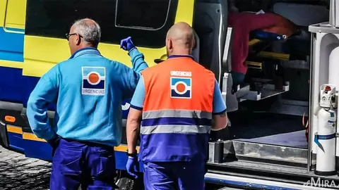 Ambulancia durante un accidente de tr&aacute;fico