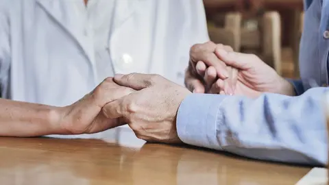 Atenci&oacute;n primaria en instituciones sociales