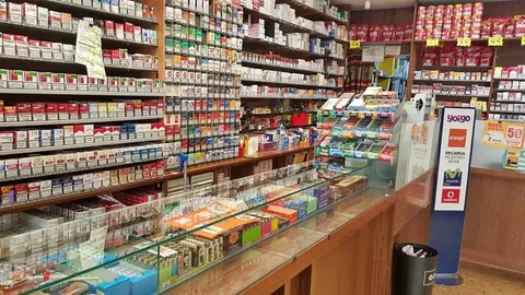 Un estanco en una foto de archivo