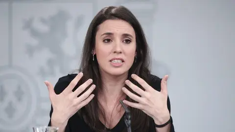 La ministra de Igualdad, Irene Montero, comparece en rueda de prensa tras el Consejo de Ministros en Moncloa, en Madrid (Espa&ntilde;a), a 18 de febrero de 2020.

18 FEBRERO 2020;CONSEJO DE MINISTROS;GOBIERNO DE COALICI&Oacute;N.

2/18/2020