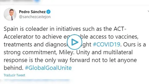 Tweet de Pedro S&aacute;nchez a Miley Cirus.