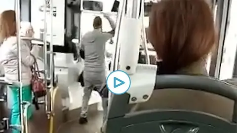 Agresi&oacute;n en un autob&uacute;s en Vigo.