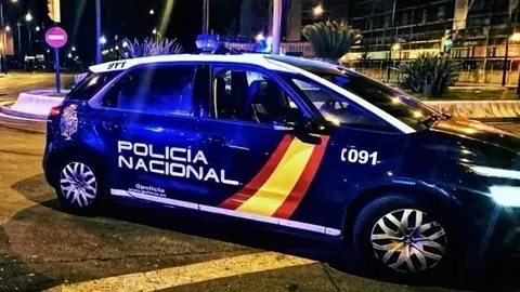 Un coche de la Polic&iacute;a Nacional en una foto de archivo
