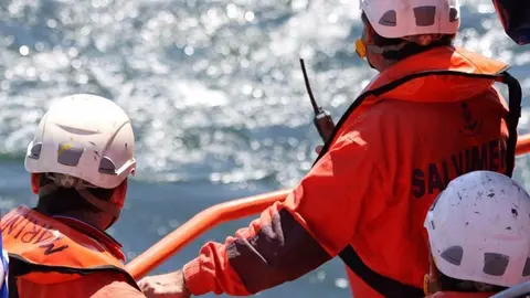 Salvamento Mar&iacute;timo busca a un hombre en la costa de Almer&iacute;a