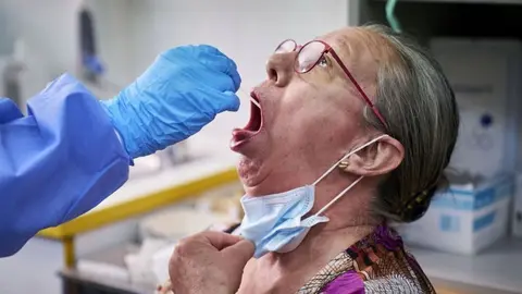 Esta es la PCR capaz de identificar la variante de Covid-19 de la que te has contagiado