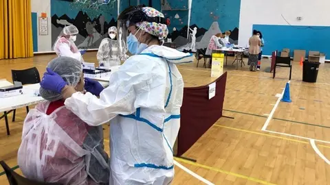 20/11/2020 Realizaci&oacute;n de test en el cribado
SALUD ESPA&Ntilde;A EUROPA ANDALUC&Iacute;A
JUNTA DE ANDALUC&Iacute;A