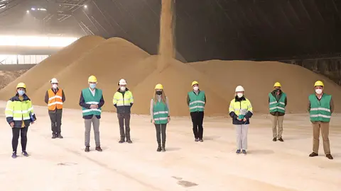 Ana Mestre visita en Jerez la empresa Azucarera 