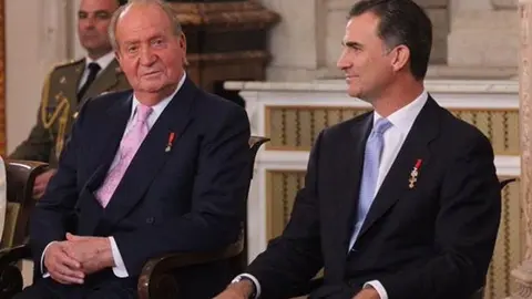 Juan Carlos I y el rey Felipe VI
