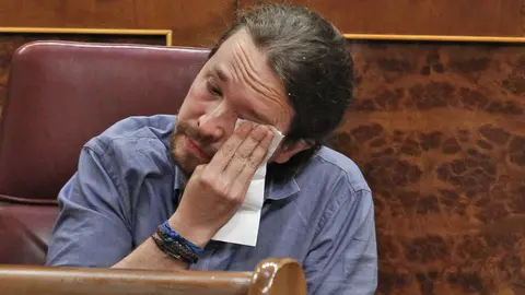 Pablo Iglesias llorando
