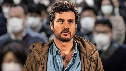 Willy Barcenas, de Taburete