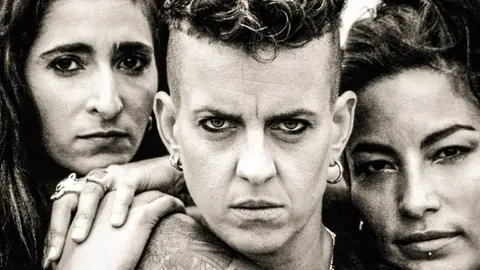 Mujer Frontera con Clara Peya, Alba Flores y Ana Tijoux