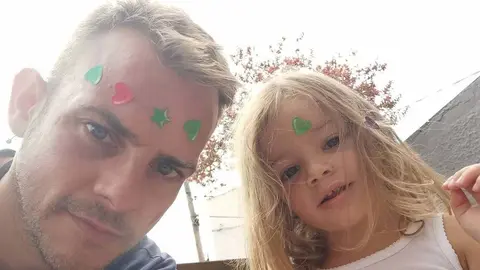 Alex Casademunt y Bruna | Instagram