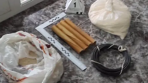 Cartuchos de dinamita | Valle, Ja&eacute;n