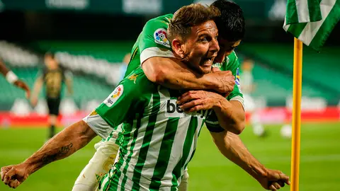 Joaqu&iacute;n celebrando el tanto del empate ante el Alav&eacute;s | Foto: Real Betis
