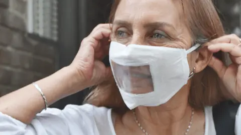 Mascarillas-personas-sordas