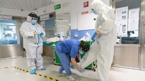 La tasa de incidencia por Coronavirus se ha rebajado en Andaluc&iacute;a