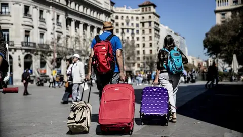 Espa&ntilde;a recibir&aacute; a turistas extranjeros en Semana Santa