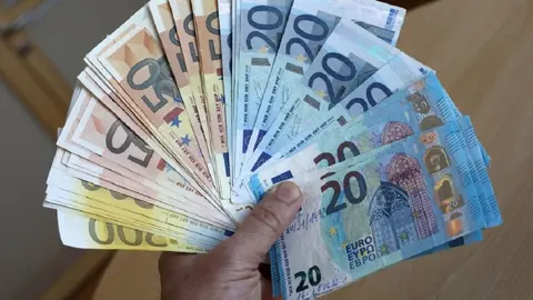 La red introduc&iacute;a billetes falsos en varias provincias de Andaluc&iacute;a