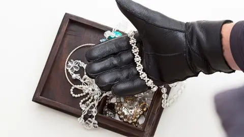 Hurto de joyas / Imagen de Archivo