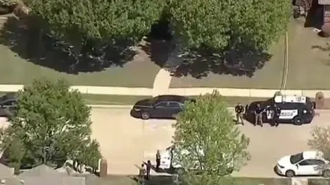 Dos hermanos matan a su familia y luego se suicidan