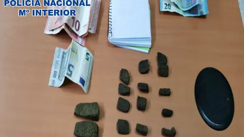 2021-04-13 El Puerta Detenido Droga Valdelagrana (2)