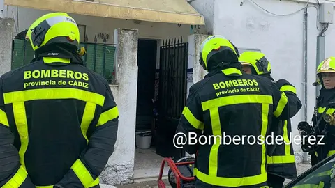 Incendio en calle Cepa, Jerez | CPB