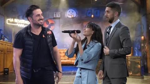 David Broncano, Aitana se al&iacute;an contra David Bustamante | Foto: El Mira