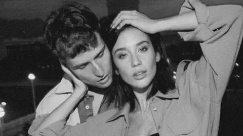 Mar&iacute;a Pedraza y Juanjo Almeida / Instagram