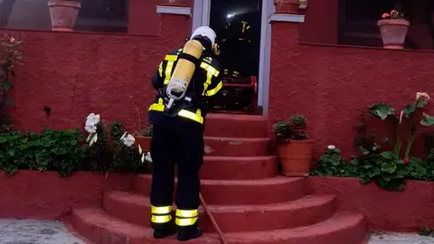 Incendio vivienda algeciras bomberos