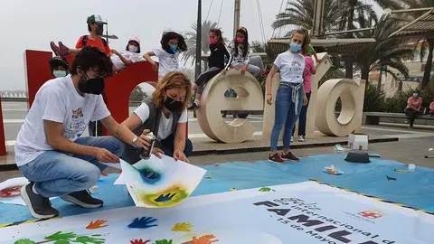 M&aacute;s de 100 ni&ntilde;os participan en Almer&iacute;a en las actividades por el D&iacute;a de las Familias