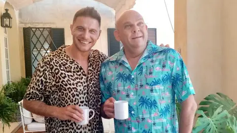 Joaqu&iacute;n S&aacute;nchez y el Comandante Lara - Instagram @comandantelaraoficial