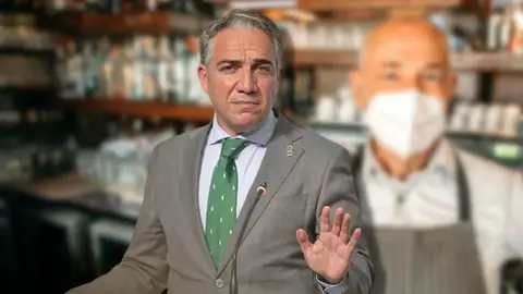 El&iacute;as Bendodo en apoyo a la hosteler&iacute;a durante la pandemia de Coronavirus