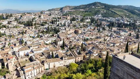 Vista a&eacute;rea de Granada desde La Alhambra