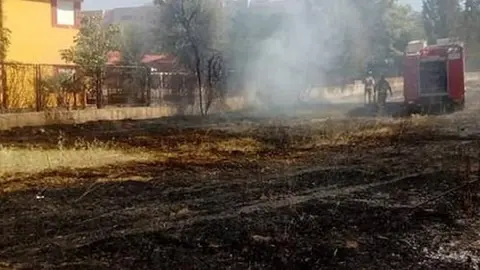Incendio patio del colegio