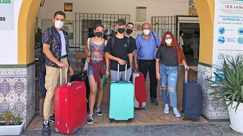 Grupo de alumnos de Jardiner&iacute;a, junto a su profesor, Juan Carlos Chernichero, en la reciente salida de Erasmus para alumnado del IES LA GRANJA