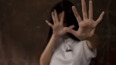 Una ni&ntilde;a de ocho a&ntilde;os ha sido obligada a ver pornograf&iacute;a