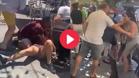 El v&iacute;deo del coche que arroll&oacute; a decenas de personas en plena acera de Marbella